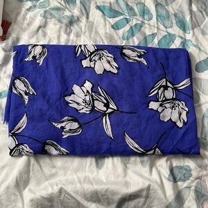 XL Loft Fashion Scarf